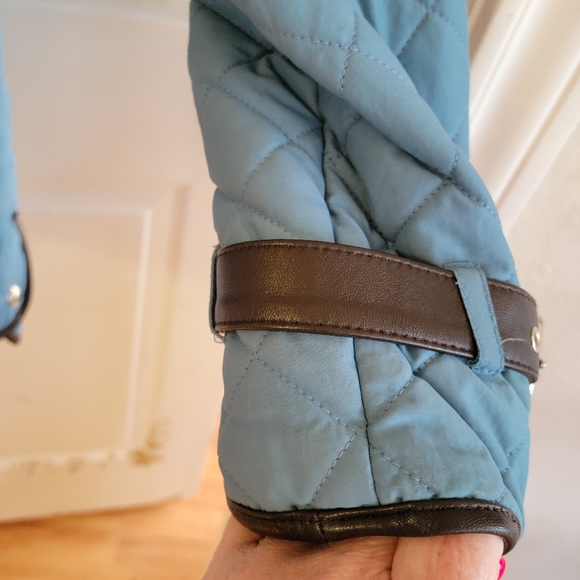COACH JACKET with leather accents Size Med in EUC - Picture 5 of 10